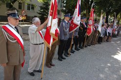 Zdjęcie z uroczystych obchodów dnia 17 września ku czci pamięci polskich zesłańców Sybiru