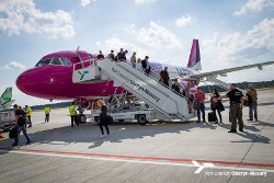 Wizz Air z Szyman